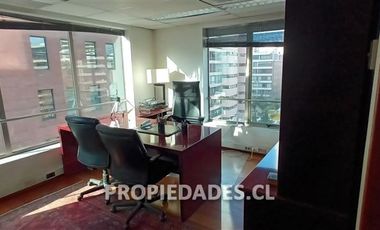 Oficina en Venta en Isidora Goyenechea / El Bosque