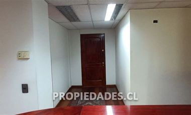 Oficina en Venta en Isidora Goyenechea / El Bosque