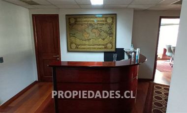 Oficina en Venta en Isidora Goyenechea / El Bosque