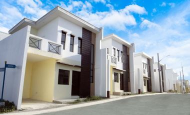 3BR Single Attached w/ Balcony available thru Pag-ibig!!!