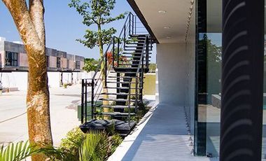 Casa en preventa en privada con amenidades en Santa Gertrudis Copo