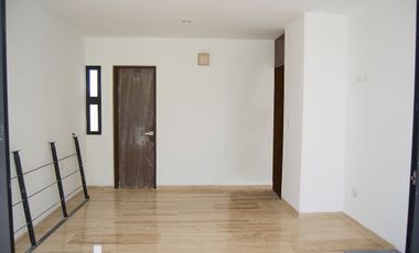 Casa en preventa en privada con amenidades en Santa Gertrudis Copo