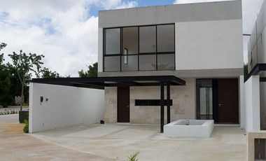 Casa en preventa en privada con amenidades en Santa Gertrudis Copo