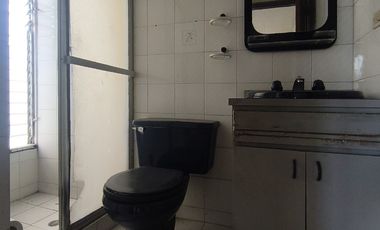 apartamento en arriendo en caobos. Cod A31282