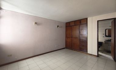 apartamento en arriendo en caobos. Cod A31282