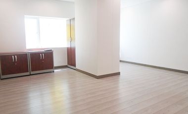 PR13145 Oficina en arriendo sector Ciudad del Rio