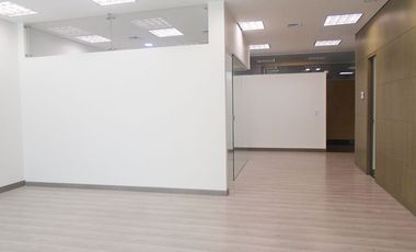 PR13145 Oficina en arriendo sector Ciudad del Rio