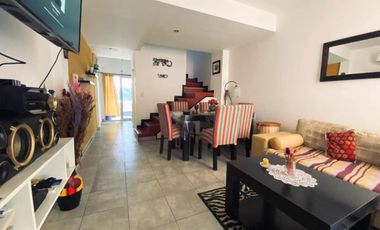 PERMUTA - TRIPLEX DE 4 AMBIENTES EN VENTA - ITUZAINGO NORTE