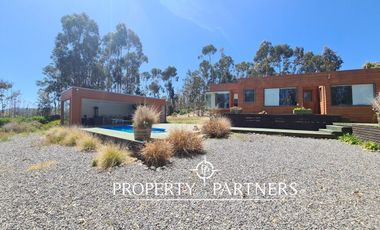 Tunquen, Bosquemar.  Estupenda Casa emplazada en Exclusivo Condominio