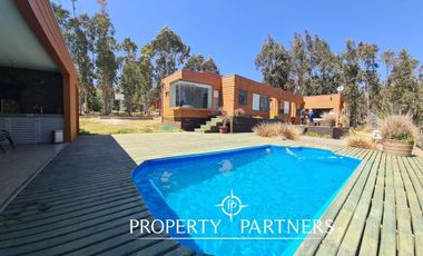 Tunquen, Bosquemar.  Estupenda Casa emplazada en Exclusivo Condominio