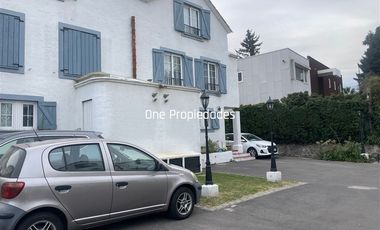 Casa en venta de 5 dorm. en Lo Barnechea