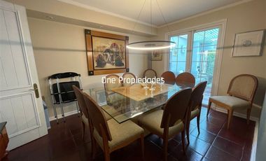 Casa en venta de 5 dorm. en Lo Barnechea