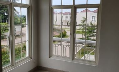 Dijual Rumah Millennium City Carlton Parung Panjang Hoek Unit Baru