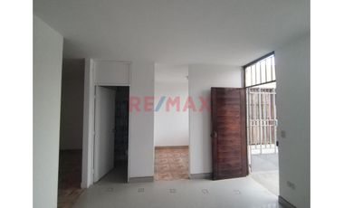 Venta De Casa Urbanizacion Santa Margarita En Ocasion