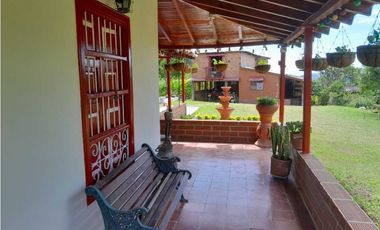 VENTA FINCA SANTA BARBARA, SUROESTE ANTIOQUEÑO