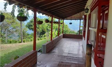 VENTA FINCA SANTA BARBARA, SUROESTE ANTIOQUEÑO