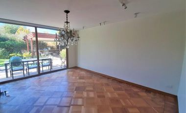 Colegio San Benito/Agua del Palo - Casa - Arriendo