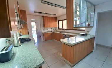 Colegio San Benito/Agua del Palo - Casa - Arriendo