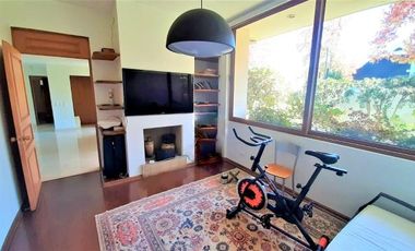 Colegio San Benito/Agua del Palo - Casa - Arriendo