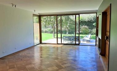 Colegio San Benito/Agua del Palo - Casa - Arriendo