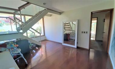 Colegio San Benito/Agua del Palo - Casa - Arriendo