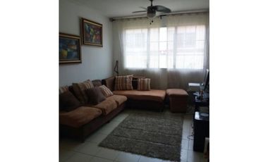 CASA ARRAIJAN RESIDENCIAL VILLAS DEL PINAR