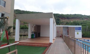 apartamento en arriendo/venta en la floresta. Cod V1003