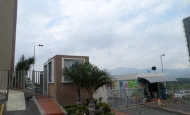 apartamento en arriendo/venta en la floresta. Cod V1003