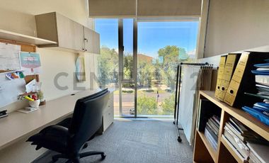 OFICINA EN VENTA, AMOBLADA, METRO LOS DOMINICOS, LAS CONDES