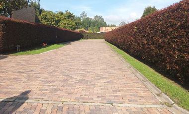 Disewakan Apartemen Taman Anggrek Residence tipe 2BR Full Furnished | TRSC031