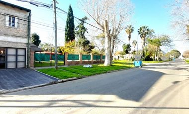 Casa en Baigorria, Barrio Santa Rita, Desarrollada en Dos Plantas con Jardin