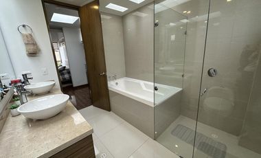 casa en venta en cajica. Cod V5161