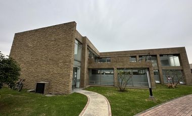 casa en venta en cajica. Cod V5161