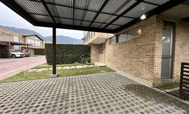casa en venta en cajica. Cod V5161