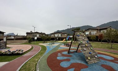 casa en venta en cajica. Cod V5161