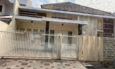 Rumah disewakan di Genteng, Surabaya