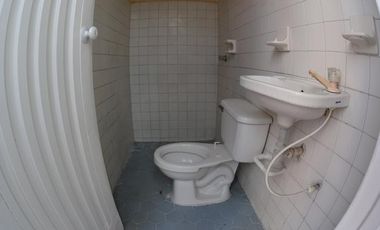 casa en venta en quinta bosch. Cod V22082