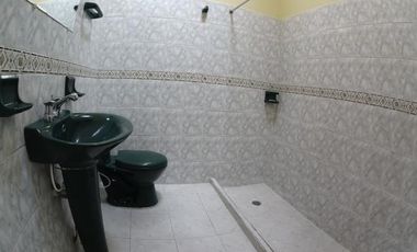 casa en venta en quinta bosch. Cod V22082