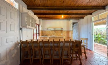 casa campestre en arriendo/venta en dapa parcelación hacienda los morales. Cod V108312