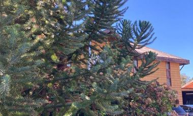 Casa en Venta en COD34582 Camino internacional Pucon entrando por Shell