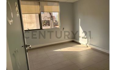 Se arrienda  Oficina Sector Sur Barrio Brasil