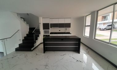 CASA EN VENTA EN LA FLORIDA/MANIZALES