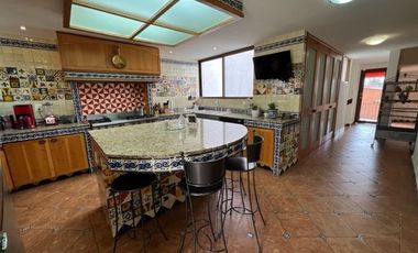 VENTA CASA,  LOMAS HIPÓDROMO