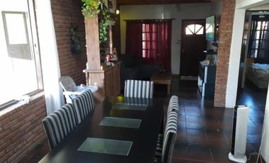Venta de casa 3 Amb Monte grande
