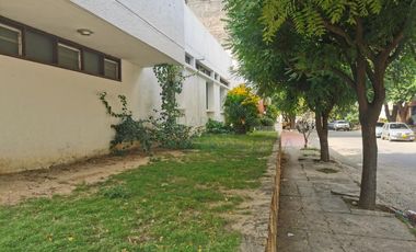 casa en venta en barrio blanco. Cod V101580