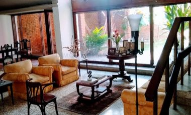 casa en venta en barrio blanco. Cod V101580