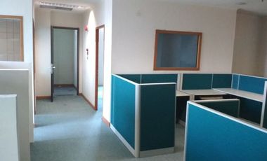 Office space sudah furnish ada kubical luas 222sqm area Halim