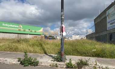 Terreno en Renta Plano con Uso de Suelo Comercial en Eduardo Loarca, Qro