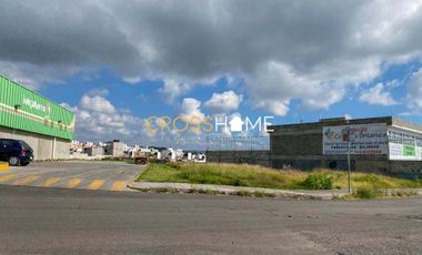 Terreno en Renta Plano con Uso de Suelo Comercial en Eduardo Loarca, Qro
