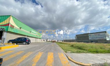 Terreno en Renta Plano con Uso de Suelo Comercial en Eduardo Loarca, Qro
